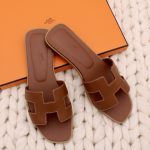 Mules Oran en cuir gold p.37 - Hermès Dressingment Votre