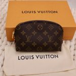 Pochette Cosmétique PM en toile monogram - Louis Vuitton Dressingment Votre