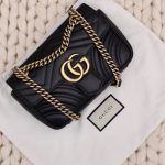 Sac Mini Marmont 22 cm en cuir matélassé noir - Gucci Dressingment Votre