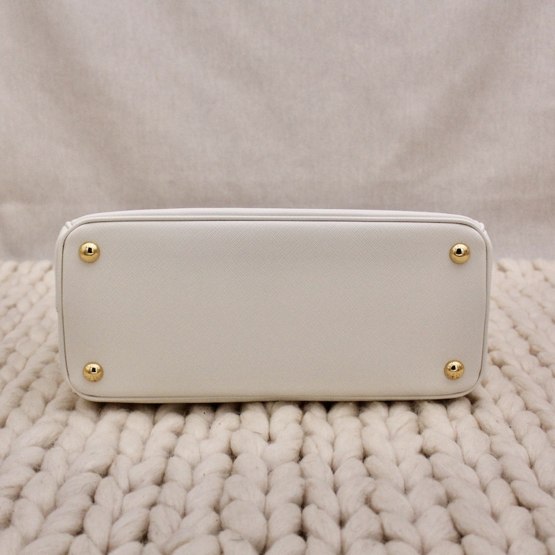 Sac Galliera en cuir saffiano blanc - Prada Sac Galliera en cuir saffiano blanc - Prada – Image 5