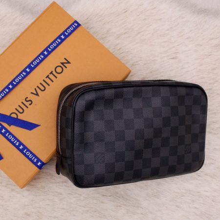 Trousse de Toilette GM en toile damier graphite - Louis Vuitton Dressingment Votre