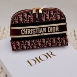 Pochette en velours bordeaux - Dior Dressingment Votre
