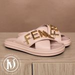 Mules à logo en cuir rose p.39 - Fendi Dressingment Votre