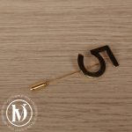 Broche 5 vintage en métal doré - Chanel Dressingment Votre