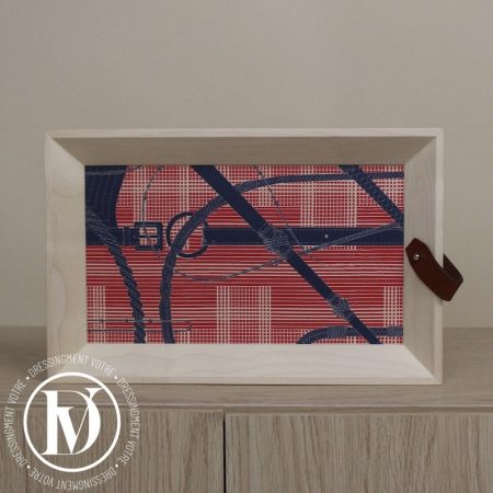 Plateau en bois naturel à motif - Hermès Dressingment Votre