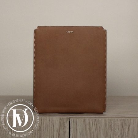 Étui ipad / pochette en cuir camel - Chloé Dressingment Votre