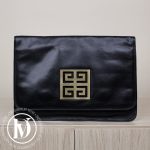 Grande pochette en cuir noir - Givenchy Dressingment Votre