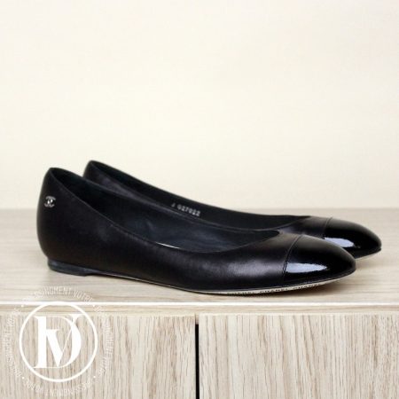 Ballerines en cuir noir p.37,5 - Chanel Dressingment Votre