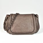 Sac besace en cuir marron métallisé - Chanel Dressingment Votre