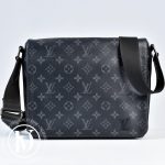 Sacoche District en toile monogram éclipse - Louis Vuitton Dressingment Votre