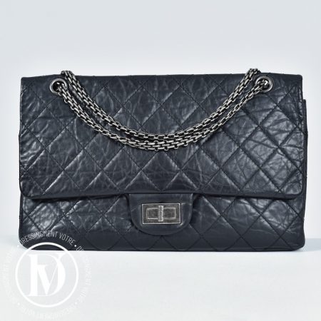 Sac 2.55 grand modèle en cuir matelassé noir - Chanel Dressingment Votre