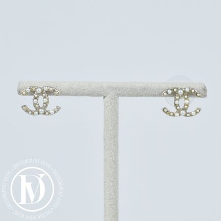 Boucles d'oreilles PM CC perles - Chanel Dressingment Votre