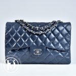 Sac Timeless jumbo en cuir bleu navy - Chanel Dressingment Votre