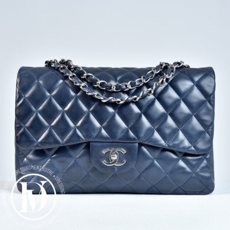 Sac Timeless jumbo en cuir bleu navy - Chanel Dressingment Votre
