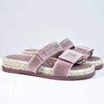 Mules en velours rose p.36 - Chanel Dressingment Votre