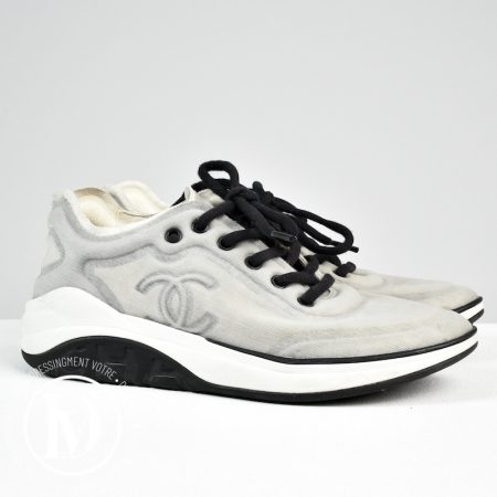 Sneakers trainers en lycra gris p.38 - Chanel Dressingment Votre