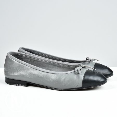 Ballerines CC en cuir gris p.36 - Chanel Dressingment Votre