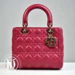 Sac Lady Dior médium en cuir Fuchsia - Dior Dressingment Votre