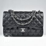 Sac Timeless jumbo en cuir caviar noir - Chanel Dressingment Votre
