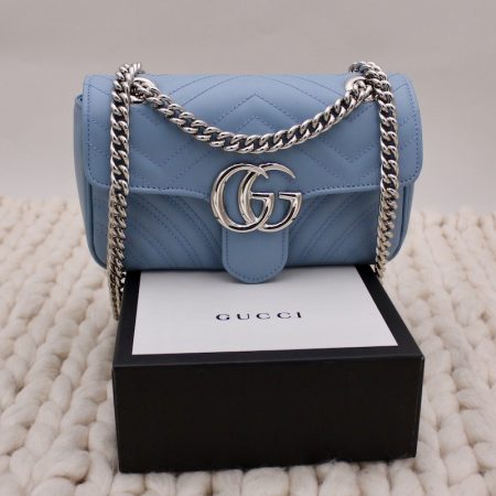 Sac Mini Marmont 22 cm en cuir matélassé bleu - Gucci Dressingment Votre