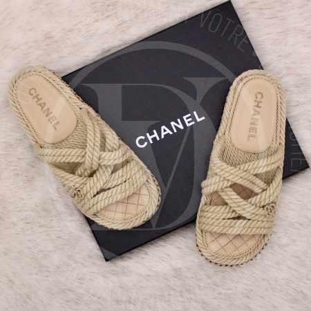 Mules en corde et cuir beige p.38 - Chanel Dressingment Votre