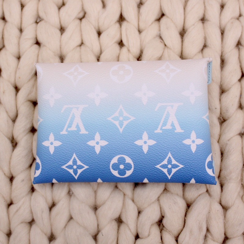 Pochette Médium Kirigami en toile monogram bleue dégradée - Louis Vuitton