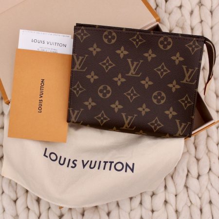 Pochette de Toilette 19 toile monogram - Louis Vuitton Dressingment Votre