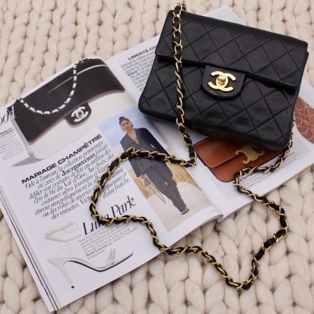 Sac Mini Timeless vintage en cuir noir - Chanel Dressingment Votre