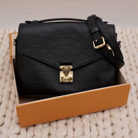 Pochette Métis en cuir monogram empreinte noir - Louis Vuitton Dressingment Votre