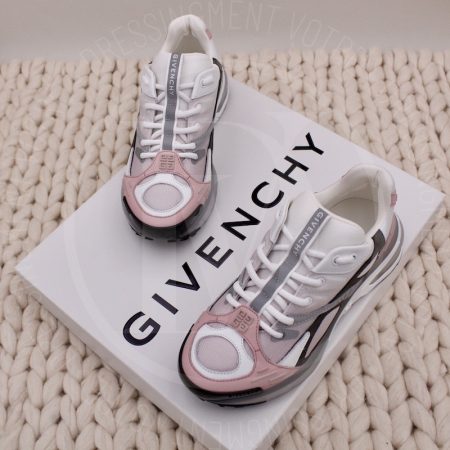 Sneakers GIV 1 TR en mesh, suède et cuir p.37 - Givenchy Dressingment Votre