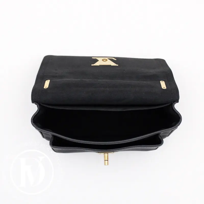 Pochette lockme en cuir Louis Vuitton Noir en Cuir - 29859080