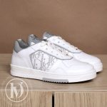Sneakers B27 basse en cuir blanc et gris p.31 - Dior Dressingment Votre
