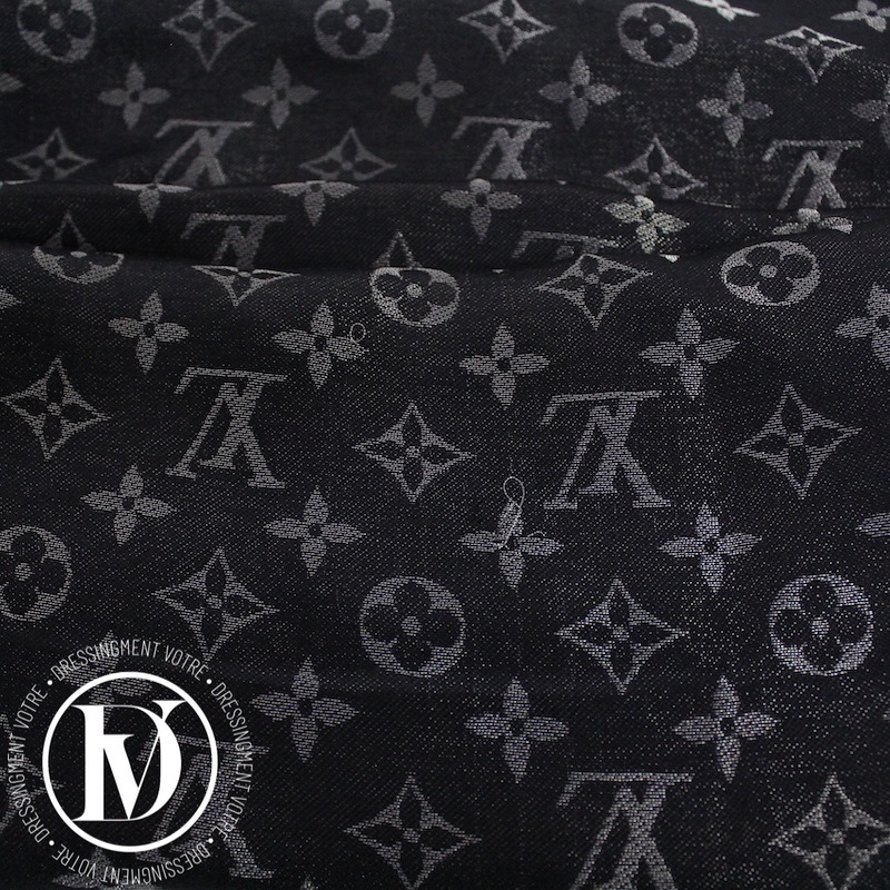 Louis Vuitton monogram Shine noir avec soie jacquard tissé châle