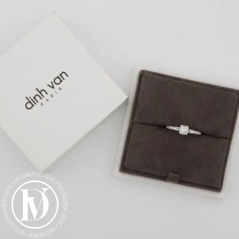 Bague Le Cube en or blanc et diamants - Dinh Van Bague Le Cube en or blanc et diamants - Dinh Van – Image 3