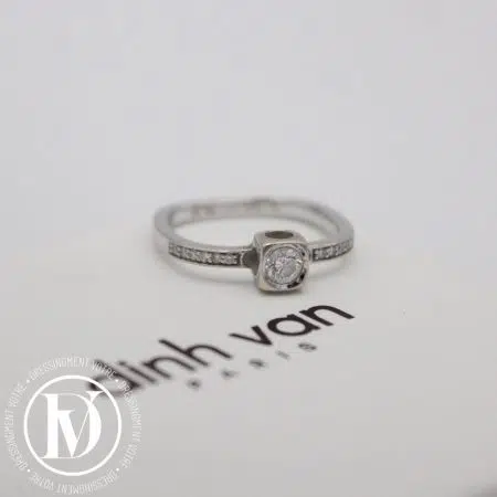 Bague Le Cube en or blanc et diamants - Dinh Van Bague Le Cube en or blanc et diamants - Dinh Van Dressingment Votre