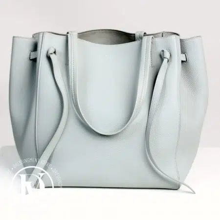 Cabas Phantom en cuir grainé Bleu Glacier - Céline Cabas Phantom en cuir grainé Bleu Glacier - Céline Dressingment Votre