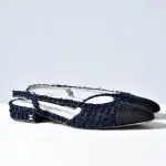 Slingback en tweed bleu marine p.37 C - Chanel Dressingment Votre