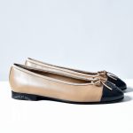 Ballerines en cuir beige foncé p.37 - Chanel Dressingment Votre