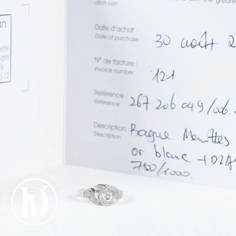 Bague Menottes R8 pavée or blanc et diamants t.49 - Dinh Van Bague Menottes R8 pavée or blanc et diamants t.49 - Dinh Van