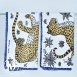 Tapis de bain éponge "Les Léopards" - Hermès Dressingment Votre