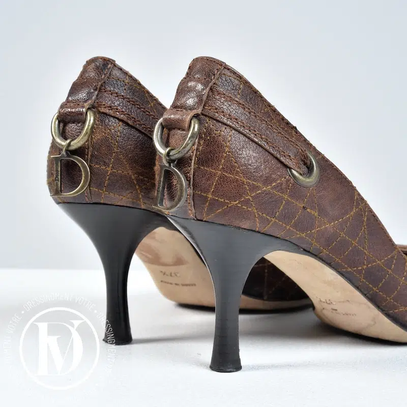 Escarpins vintages en cuir marron p.37,5 - Dior Escarpins vintages en cuir marron p.37,5 - Dior – Image 4