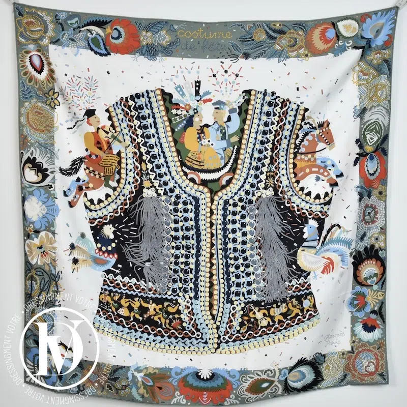 Carré 90 en soie "Costume de Fête" - Hermès Carré 90 en soie "Costume de Fête" - Hermès – Image 2