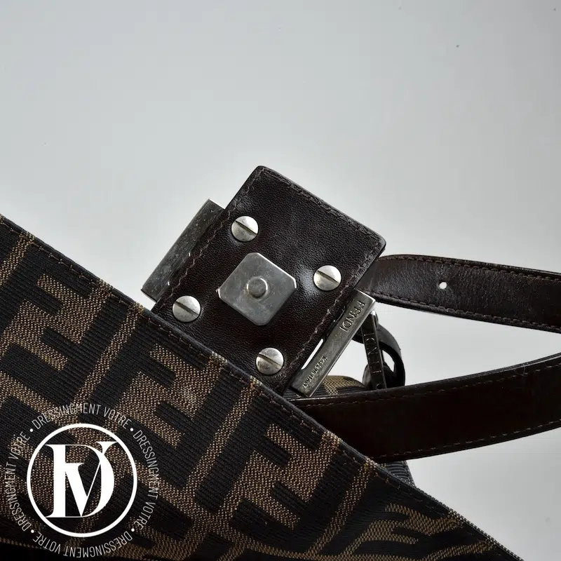 Sac Big Mama monogram en tissu marron - Fendi Sac Big Mama monogram en tissu marron - Fendi – Image 9