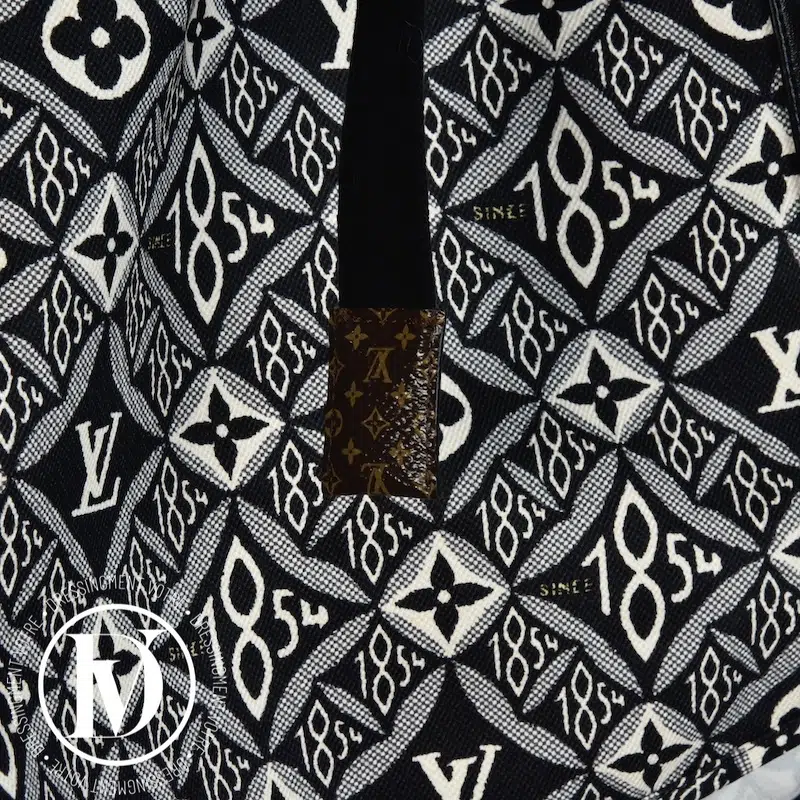 Short collect.1854 noir t.38 - Louis Vuitton Short collect.1854 noir t.38 - Louis Vuitton – Image 5