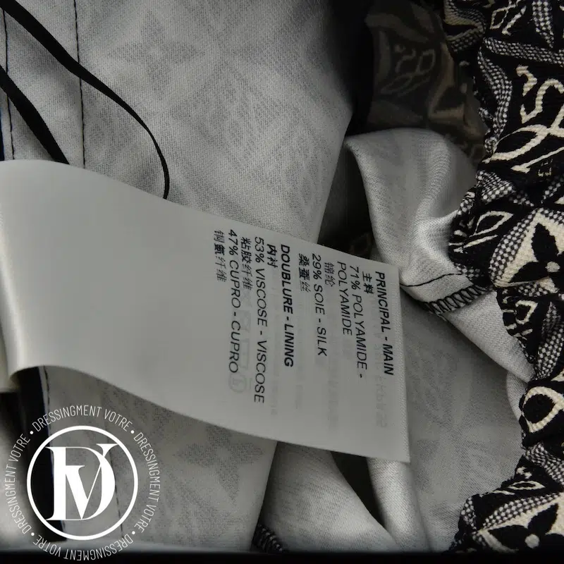 Short collect.1854 noir t.38 - Louis Vuitton Short collect.1854 noir t.38 - Louis Vuitton – Image 9