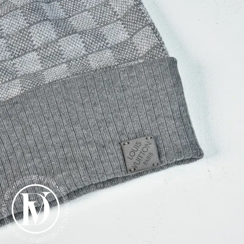 Bonnet Néo petit damier en laine gris - Louis Vuitton Bonnet Néo petit damier en laine gris - Louis Vuitton – Image 2