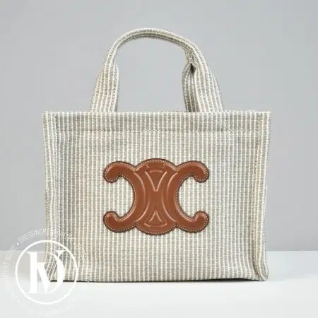 Cabas Thais small en toile beige - Céline Cabas Thais small en toile beige - Céline Dressingment Votre