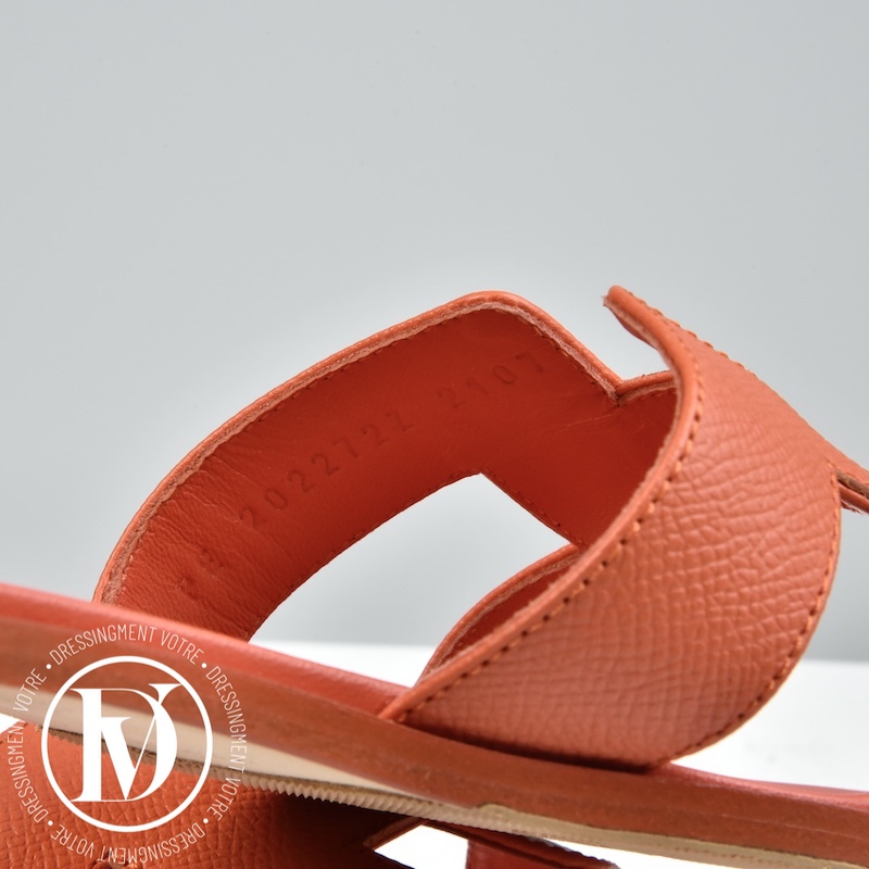 Mules Oran en cuir Epsom orange p.39 - Hermès Mules Oran en cuir Epsom orange p.39 - Hermès – Image 4