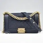 Boy médium cuir caviar bleu marine - Chanel Dressingment Votre