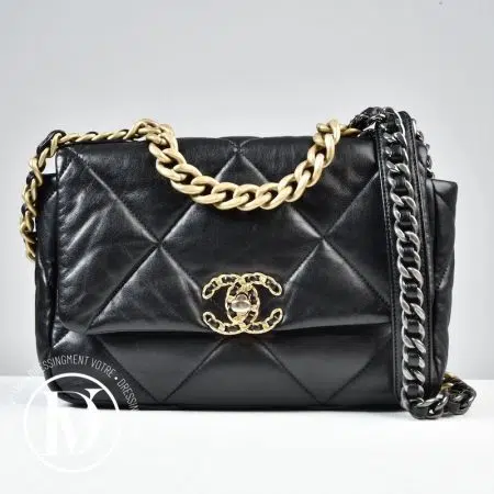 Sac Chanel 19 cuir matelassé noir - Chanel Sac Chanel 19 cuir matelassé noir - Chanel Dressingment Votre